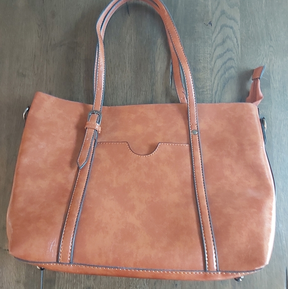 Faux leather hand bag - Picture 4 of 4